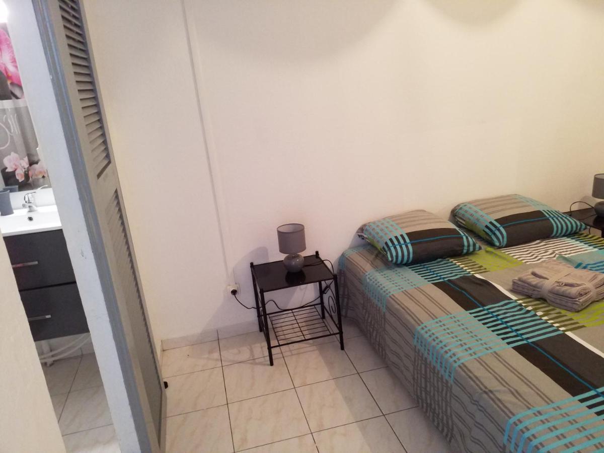 Appartement Centre Guadeloupe, Accessible Et Proche 萨莱比梅 外观 照片